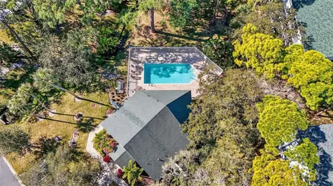 9730 Indian Key Trail Seminole FL 33776