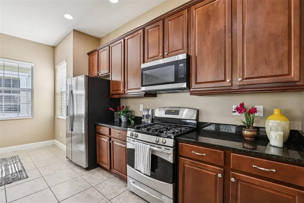 221 Sunset Crest Court Apollo Beach FL 33572