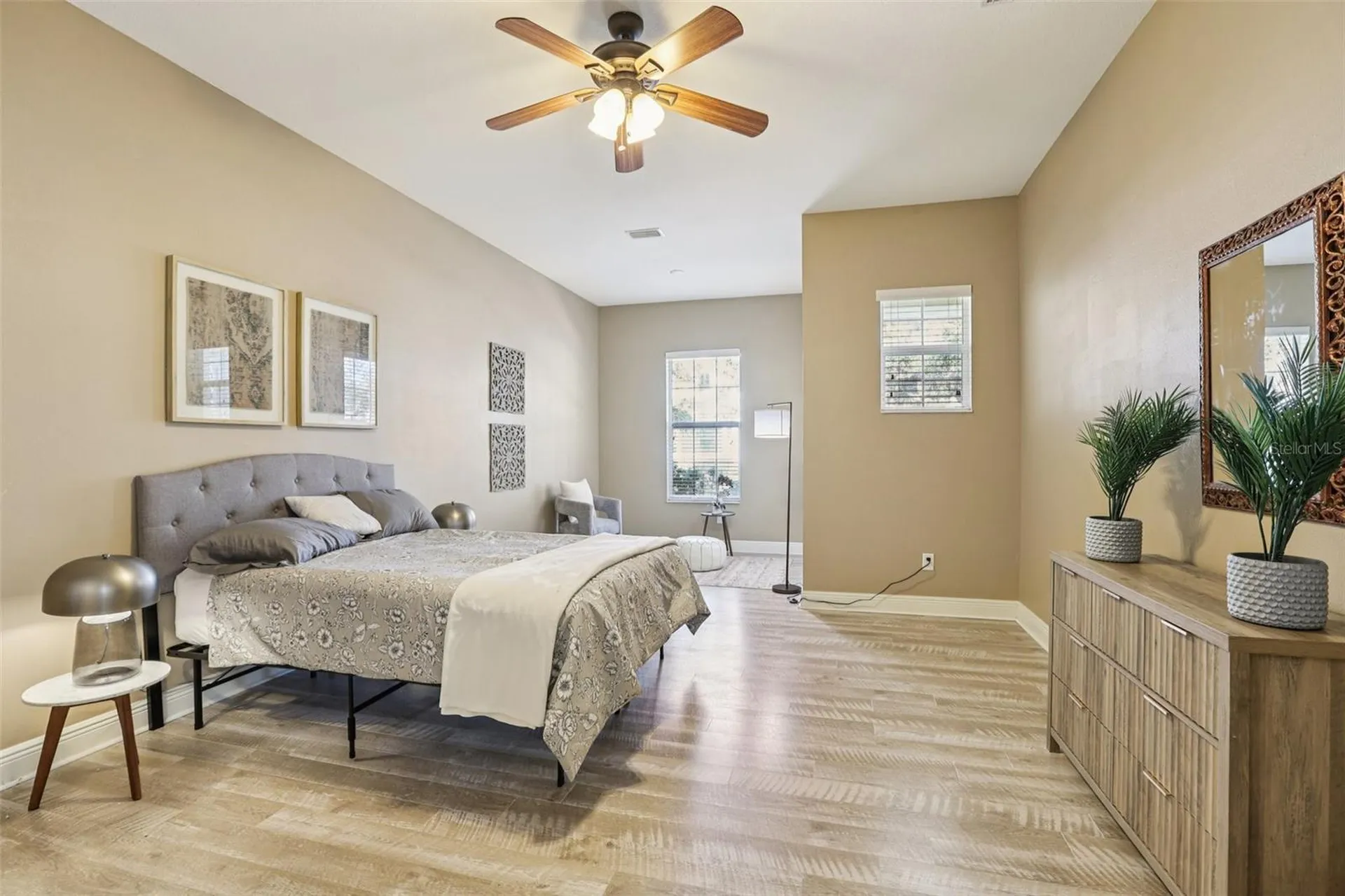 221 Sunset Crest Court Apollo Beach FL 33572