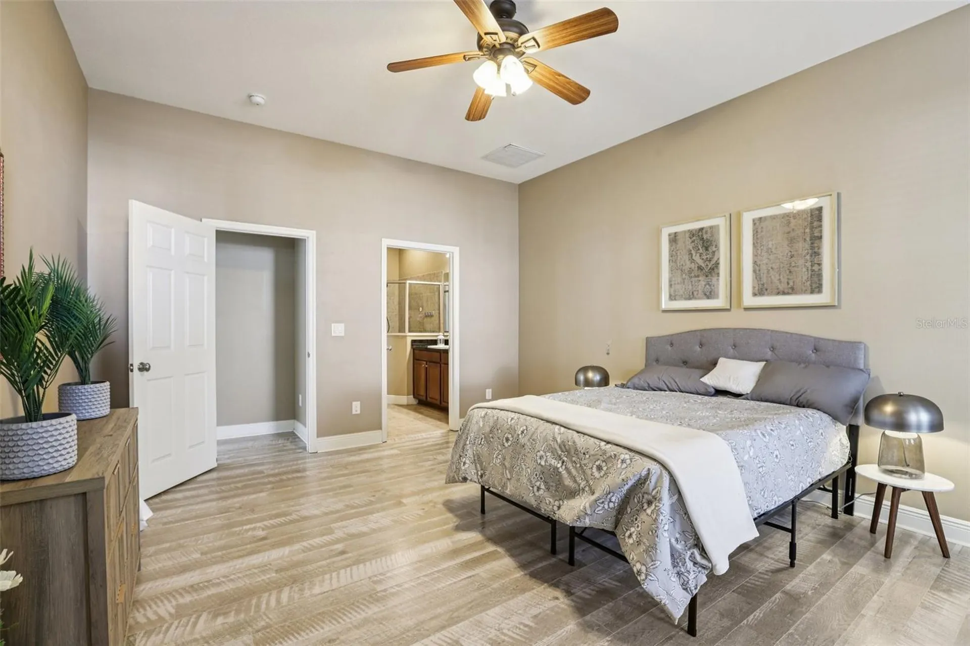 221 Sunset Crest Court Apollo Beach FL 33572