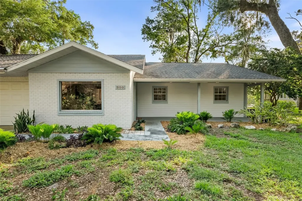 900 NW Snug Harbor Road Crystal River FL 34428