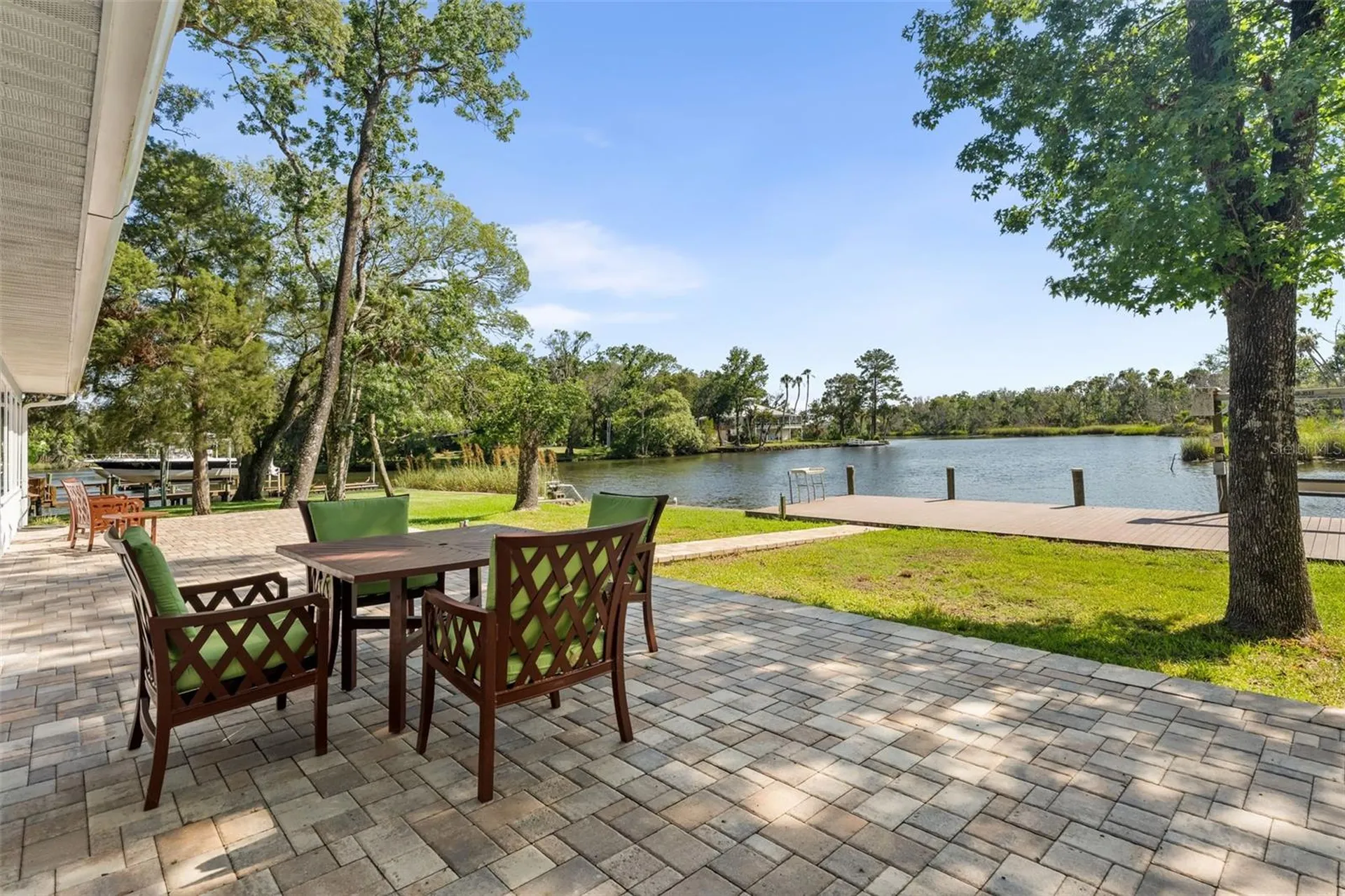 900 NW Snug Harbor Road Crystal River FL 34428