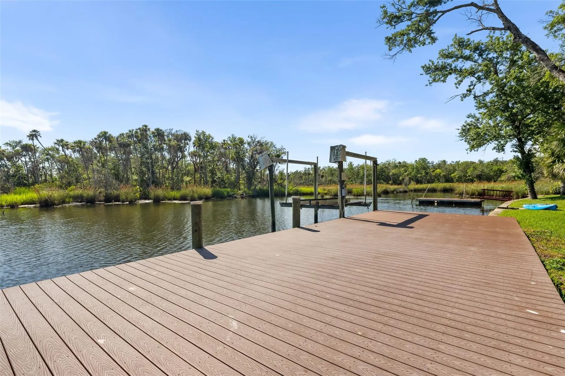 900 NW Snug Harbor Road Crystal River FL 34428