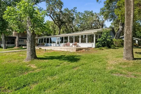 900 NW Snug Harbor Road Crystal River FL 34428