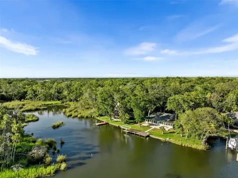 900 NW Snug Harbor Road Crystal River FL 34428