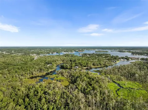 900 NW Snug Harbor Road Crystal River FL 34428