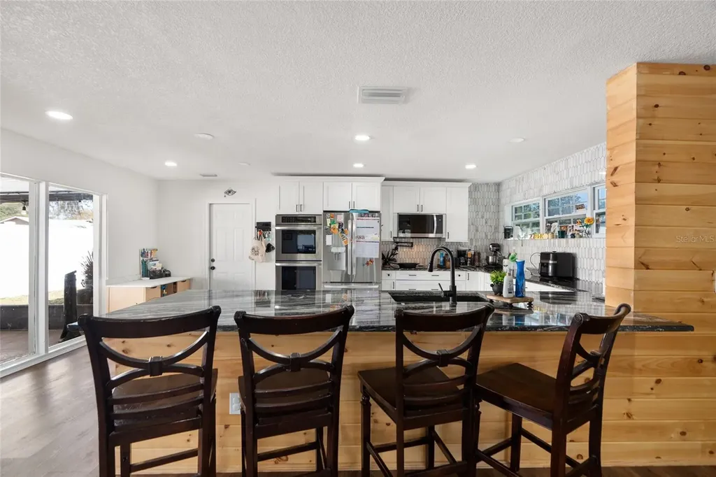 7124 Wrenwood Circle Tampa FL 33617