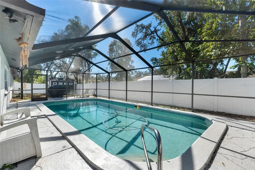 7124 Wrenwood Circle Tampa FL 33617