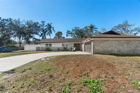 7124 Wrenwood Circle Tampa FL 33617