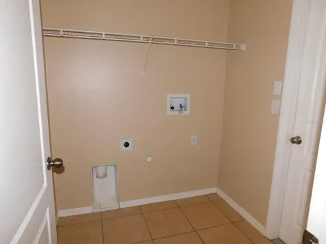 4009 E Gator Circle Cape Coral FL 33909
