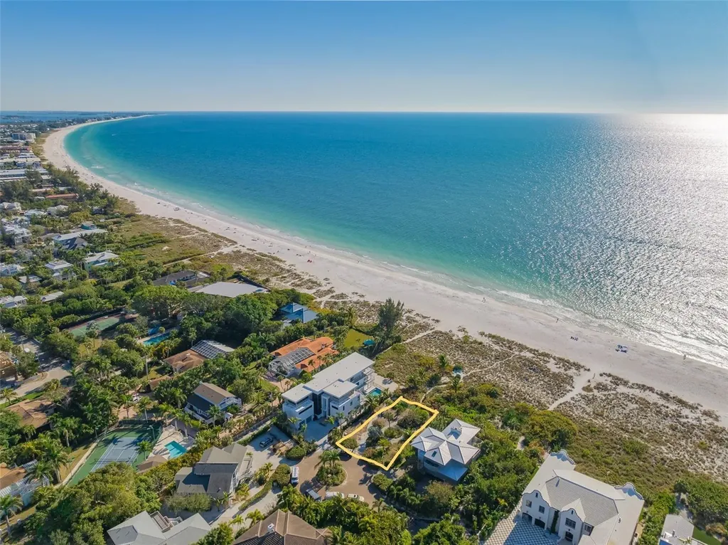 102 Sunset Lane Holmes Beach FL 34217