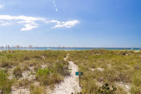 102 Sunset Lane Holmes Beach FL 34217