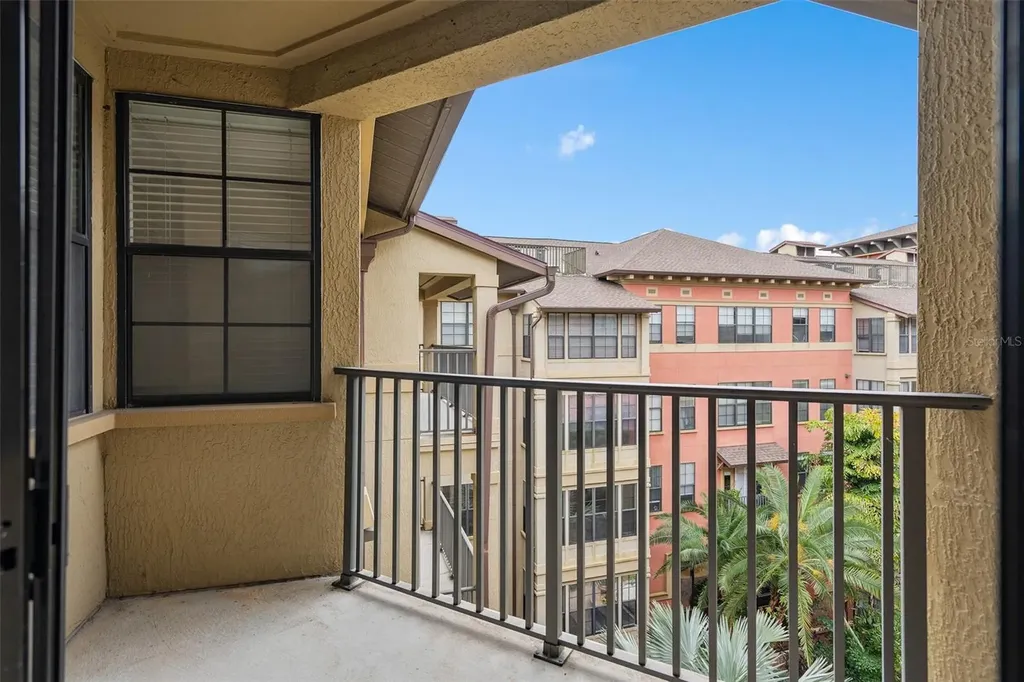 911 N Orange Orlando FL 32801