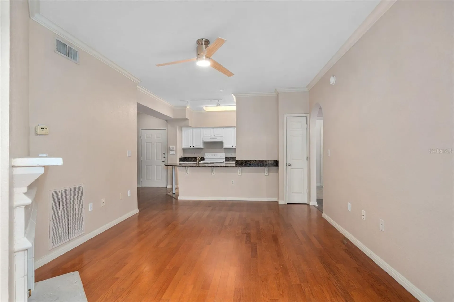 911 N Orange Orlando FL 32801