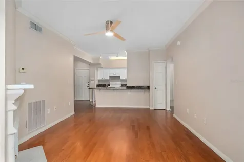 911 N Orange Orlando FL 32801