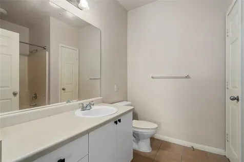 911 N Orange Orlando FL 32801