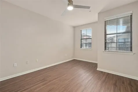 911 N Orange Orlando FL 32801