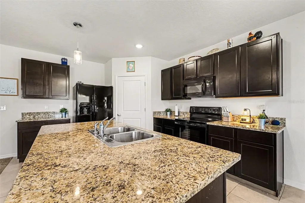 35605 Stella Vast Drive Zephyrhills FL 33541