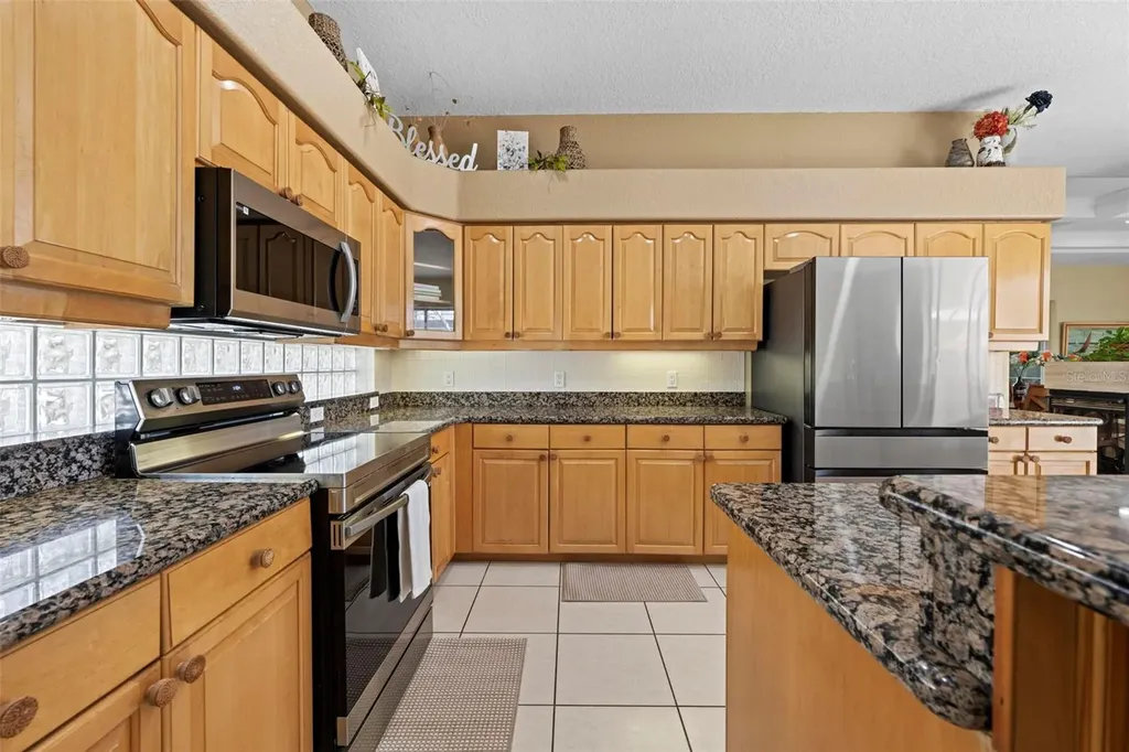 15198 Surrey Bend Spring Hill FL 34609