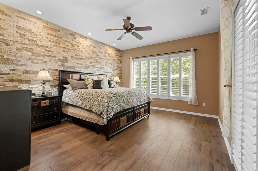 15198 Surrey Bend Spring Hill FL 34609