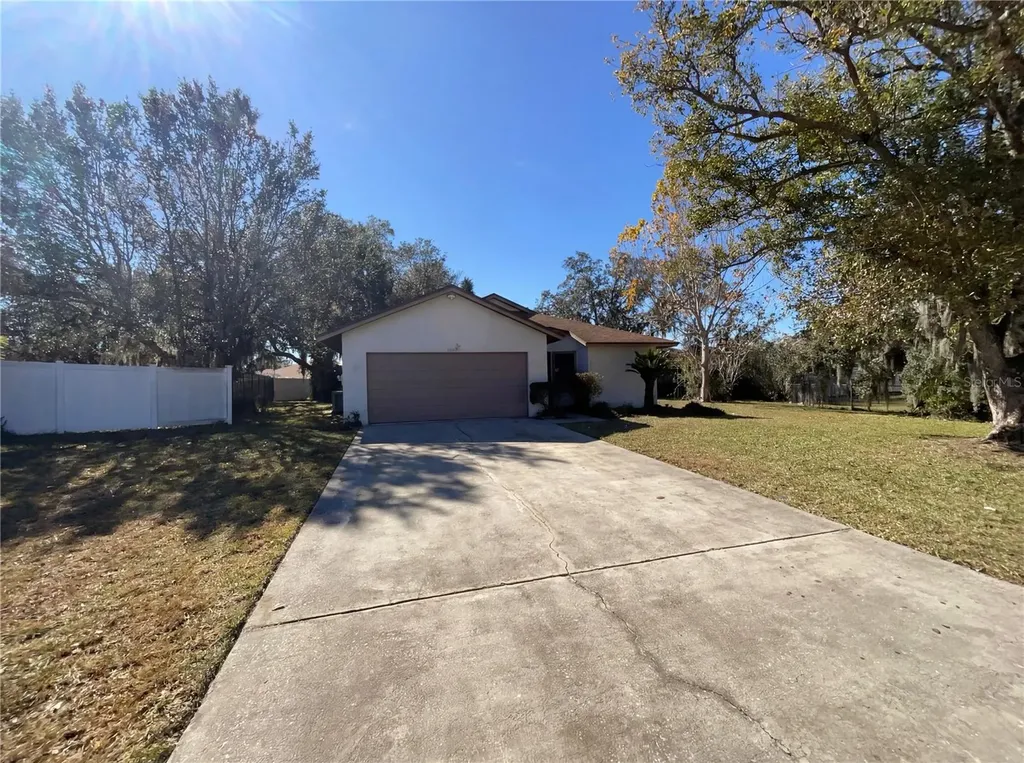 205 Snapper Way Kissimmee FL 34759