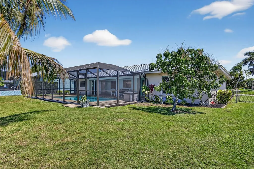 2448 Rosa Lane Punta Gorda FL 33950