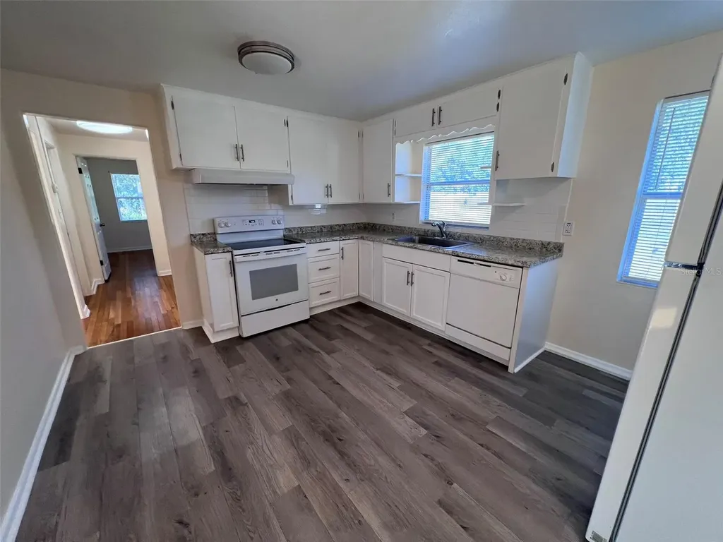 2208 Lake Boulevard Winter Haven FL 33881