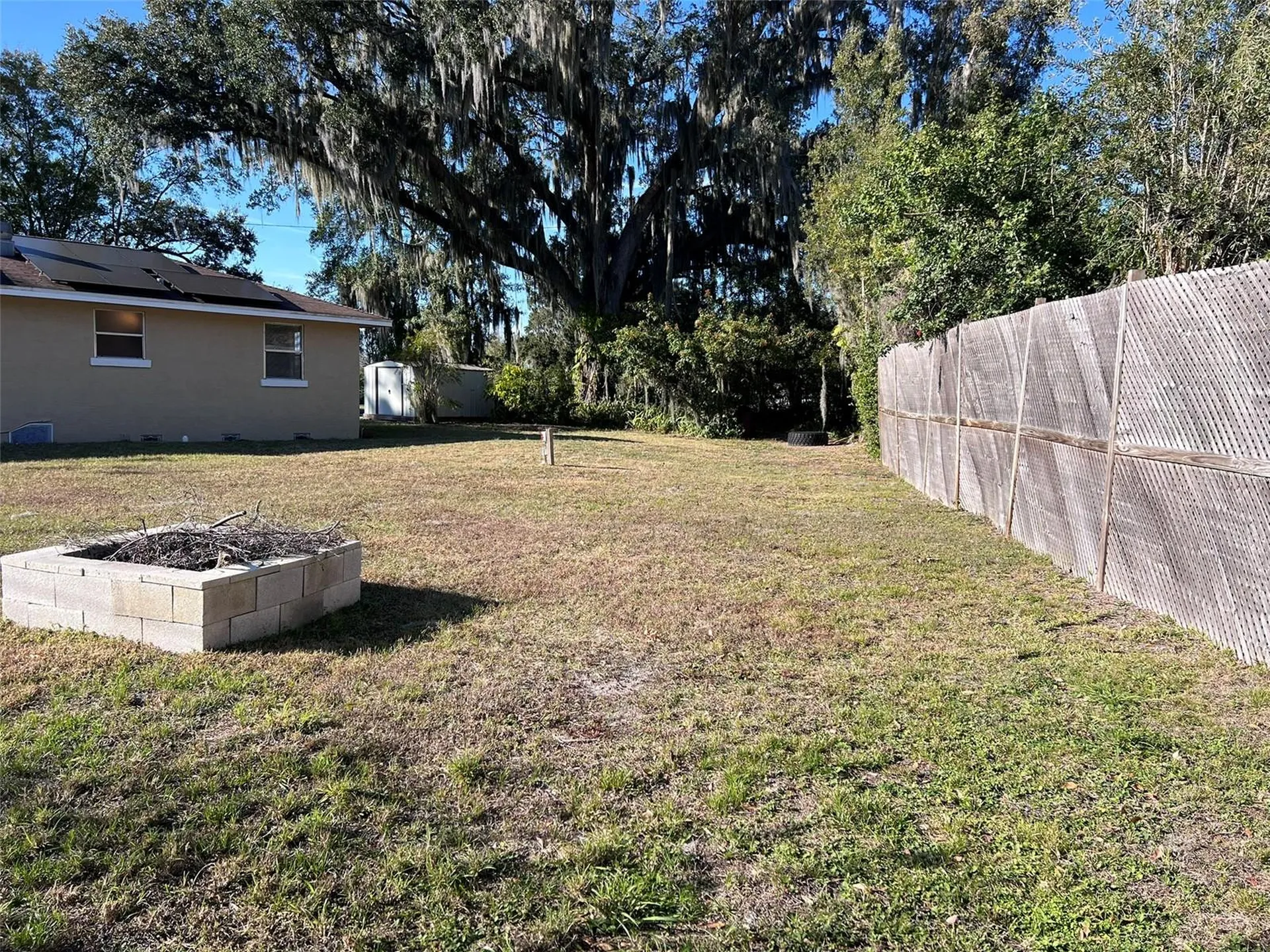 2208 Lake Boulevard Winter Haven FL 33881