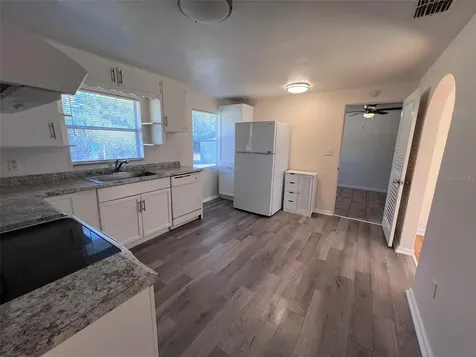 2208 Lake Boulevard Winter Haven FL 33881