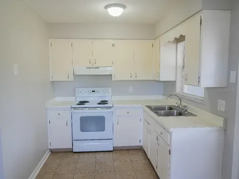 726 Ornelda Street SW Ruskin FL 33570