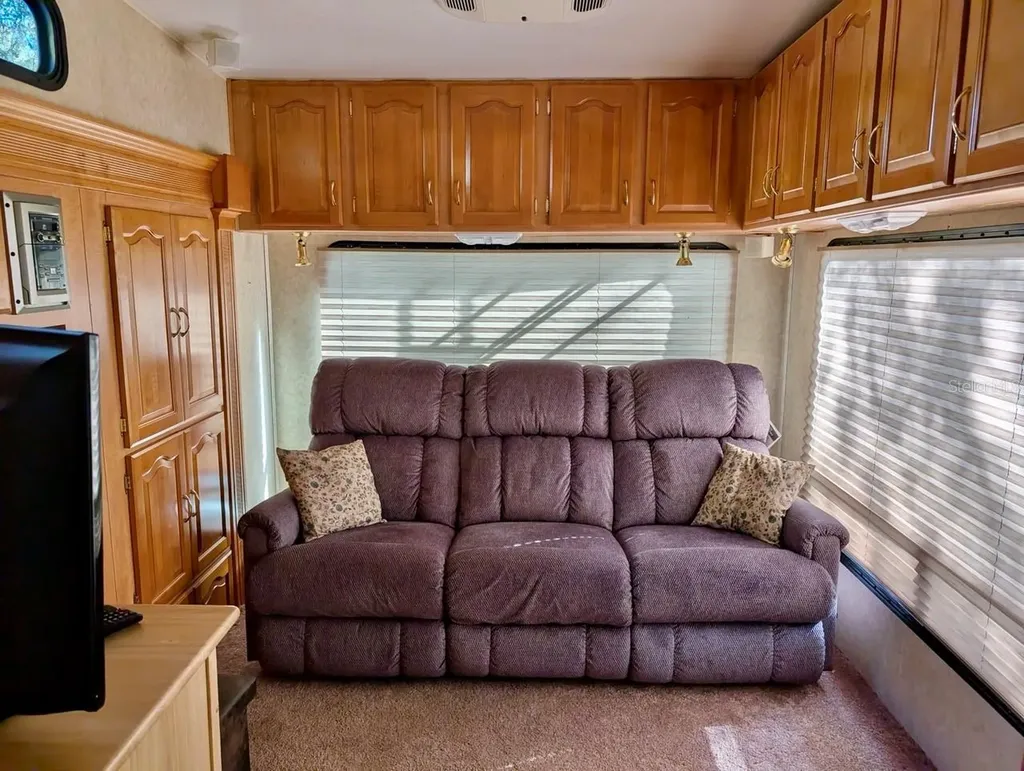 14131 NE 253rd Avenue Road Salt Springs FL 32134