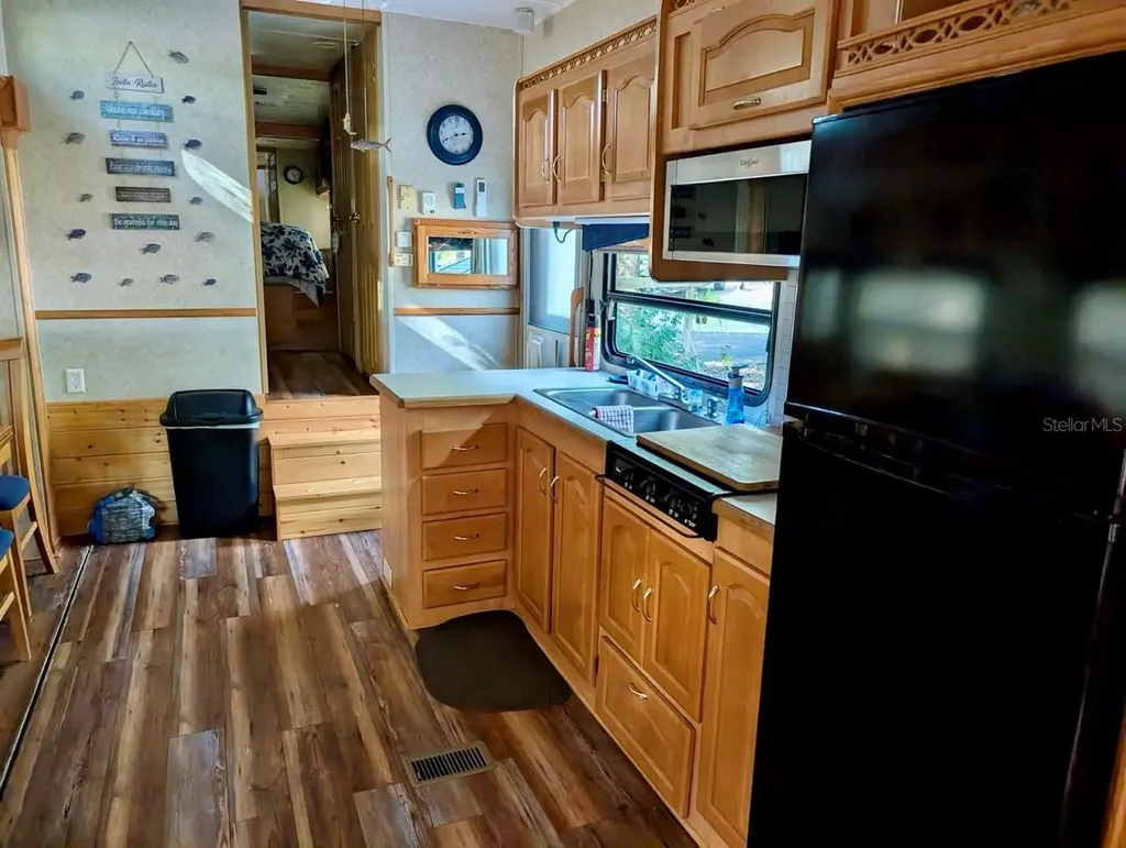 14131 NE 253rd Avenue Road Salt Springs FL 32134