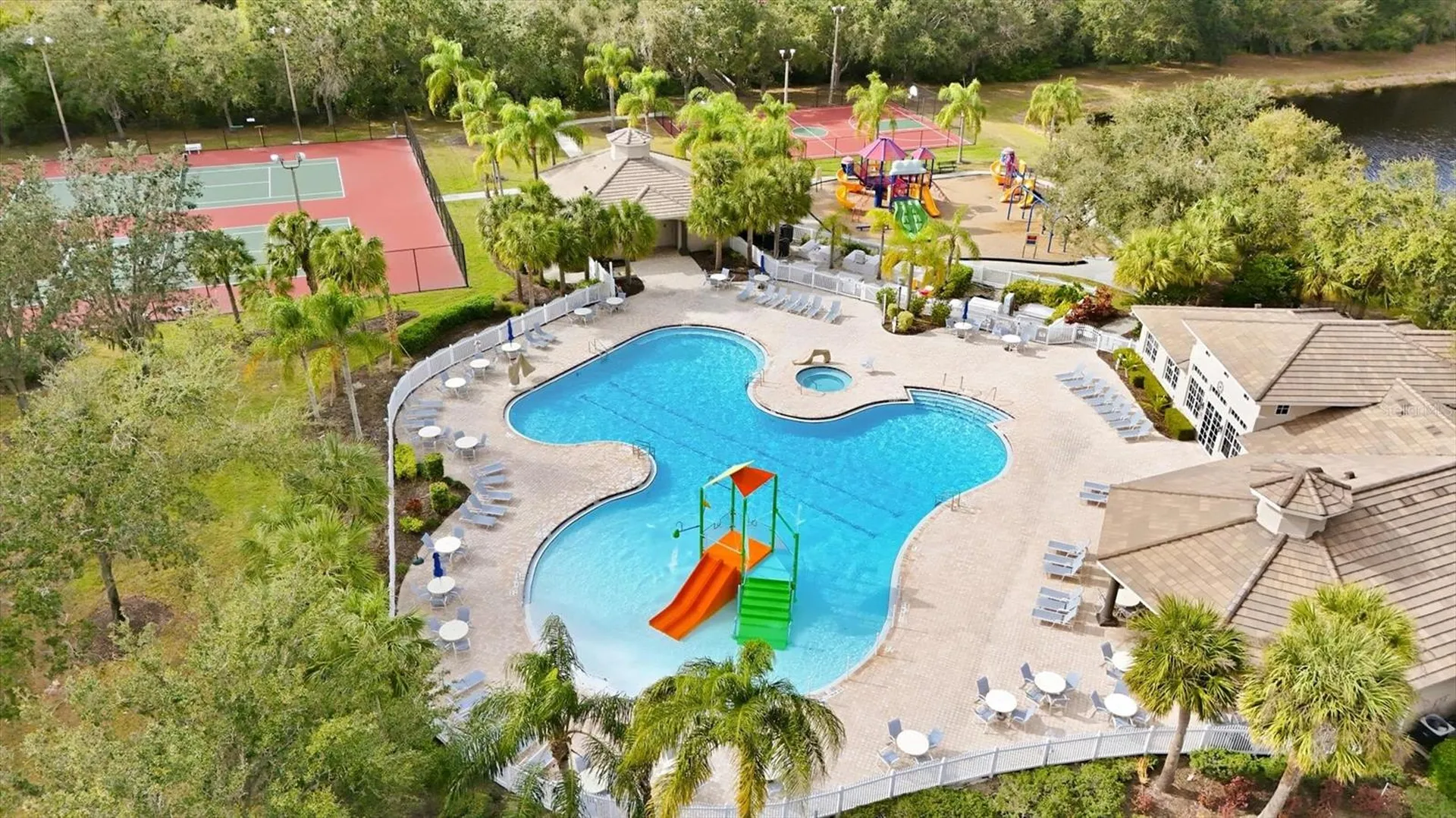 707 Dogwood Run Bradenton FL 34212