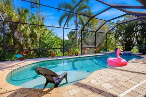 707 Dogwood Run Bradenton FL 34212