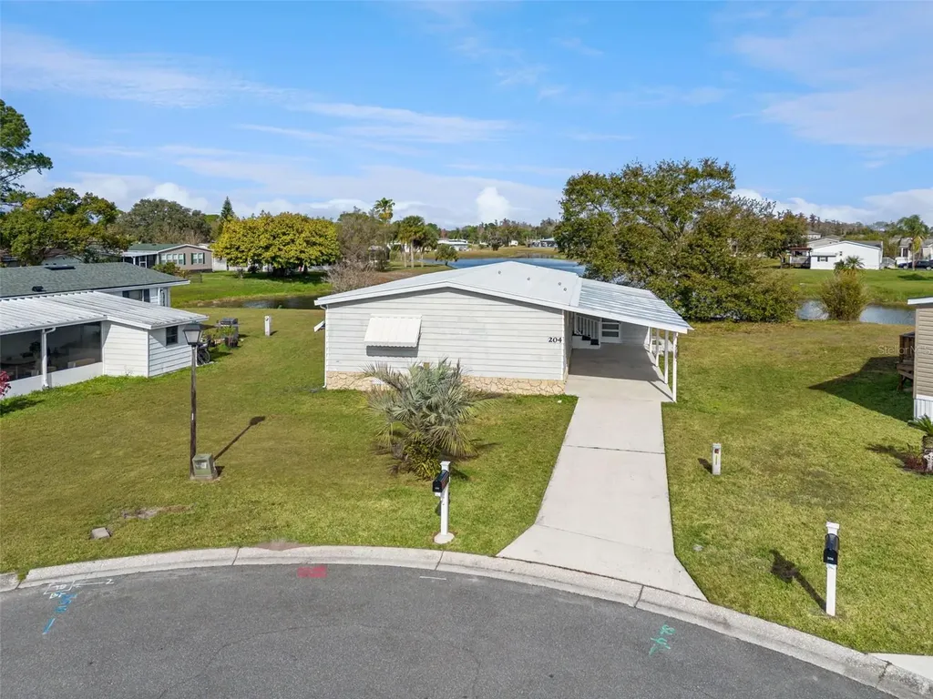 204 Bay Court Kissimmee FL 34758