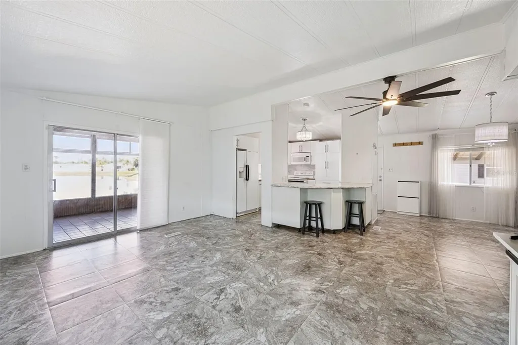 204 Bay Court Kissimmee FL 34758