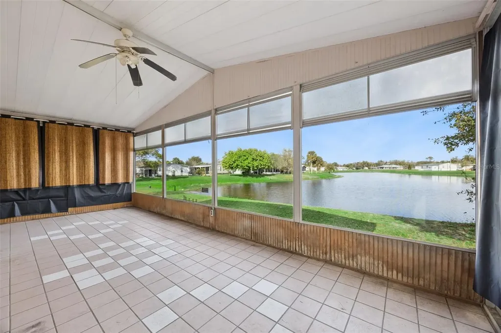 204 Bay Court Kissimmee FL 34758