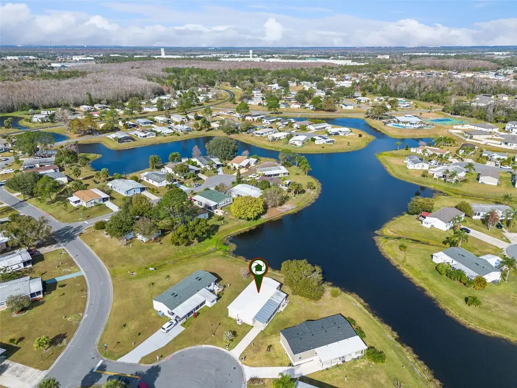 204 Bay Court Kissimmee FL 34758