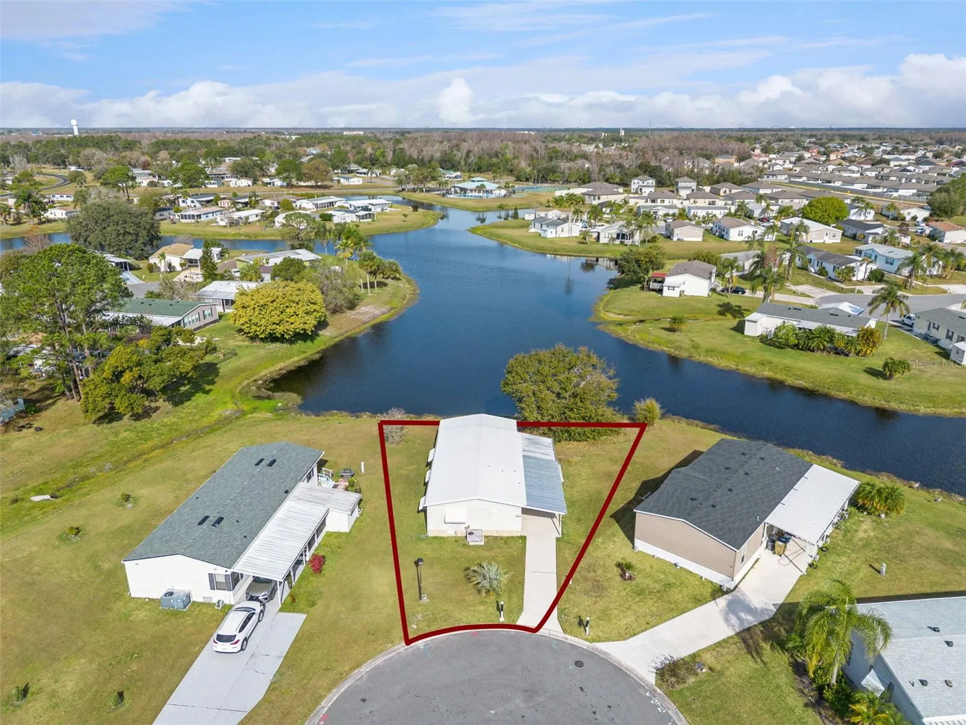 204 Bay Court Kissimmee FL 34758