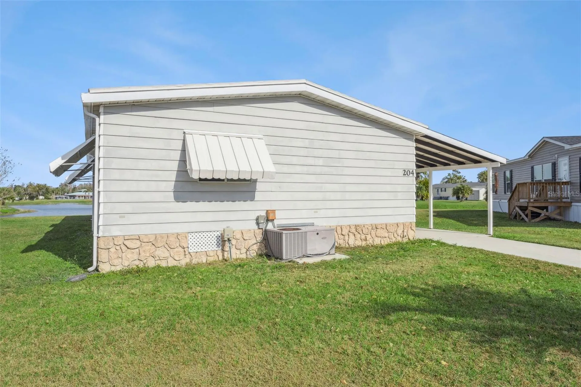204 Bay Court Kissimmee FL 34758