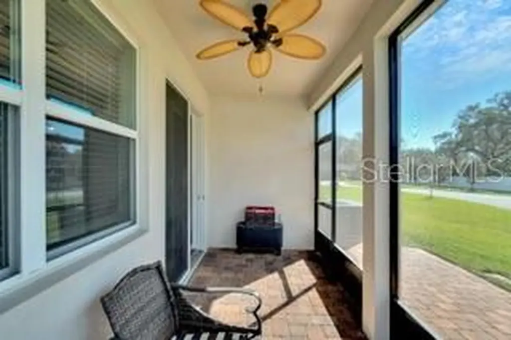 404 Darcy Bluff Place Valrico FL 33594
