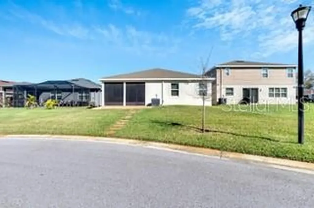 404 Darcy Bluff Place Valrico FL 33594