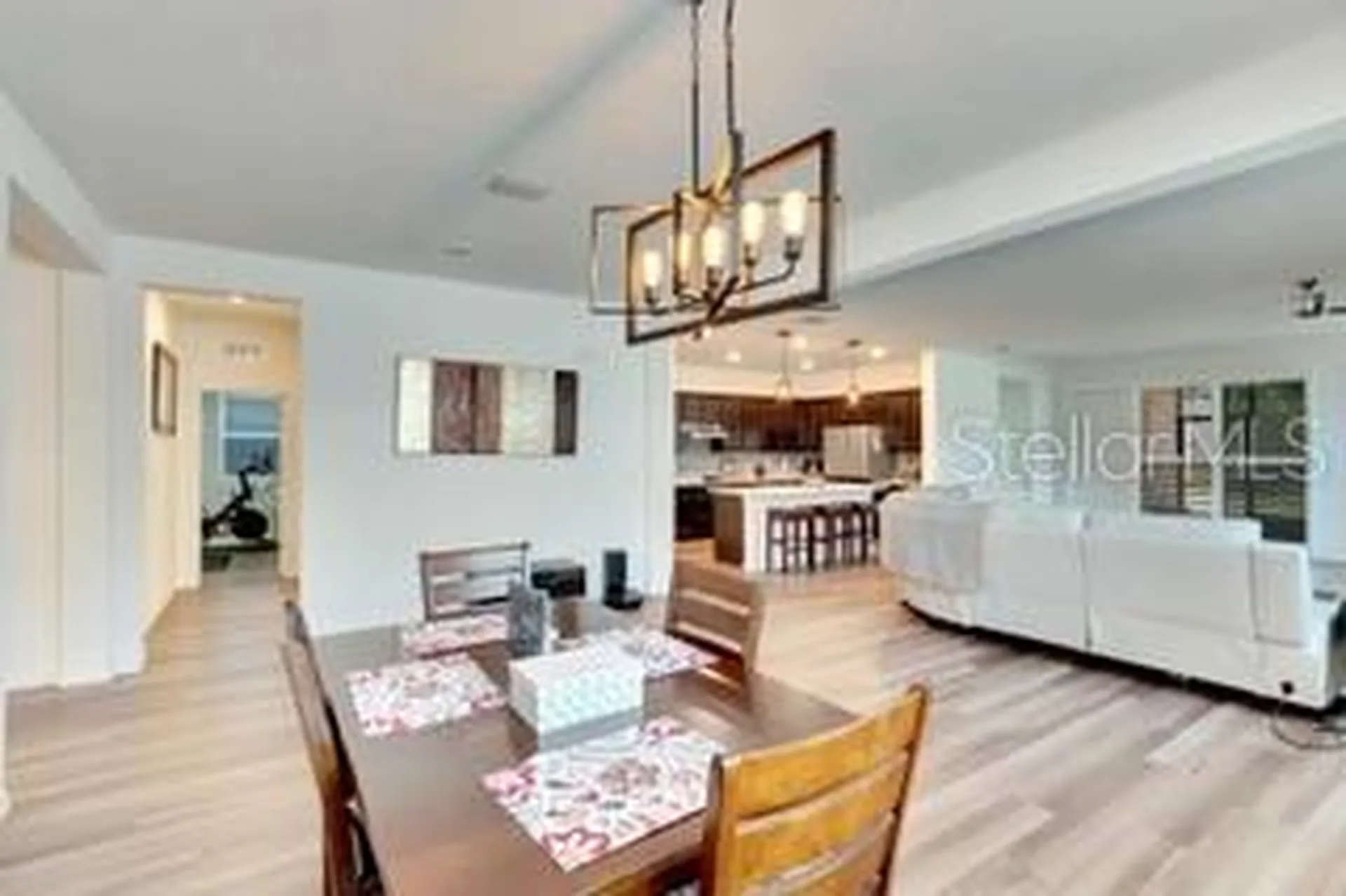 404 Darcy Bluff Place Valrico FL 33594