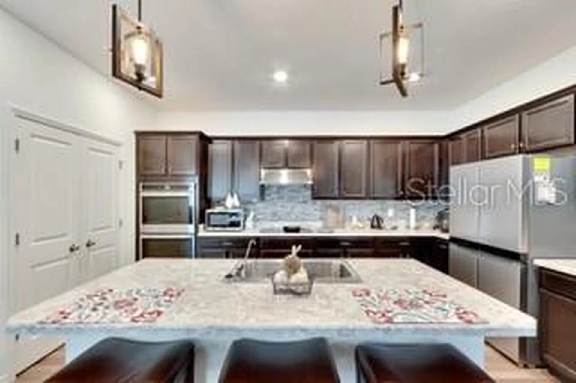 404 Darcy Bluff Place Valrico FL 33594