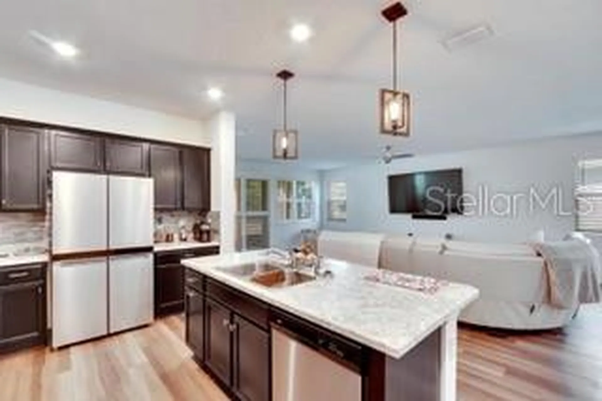 404 Darcy Bluff Place Valrico FL 33594