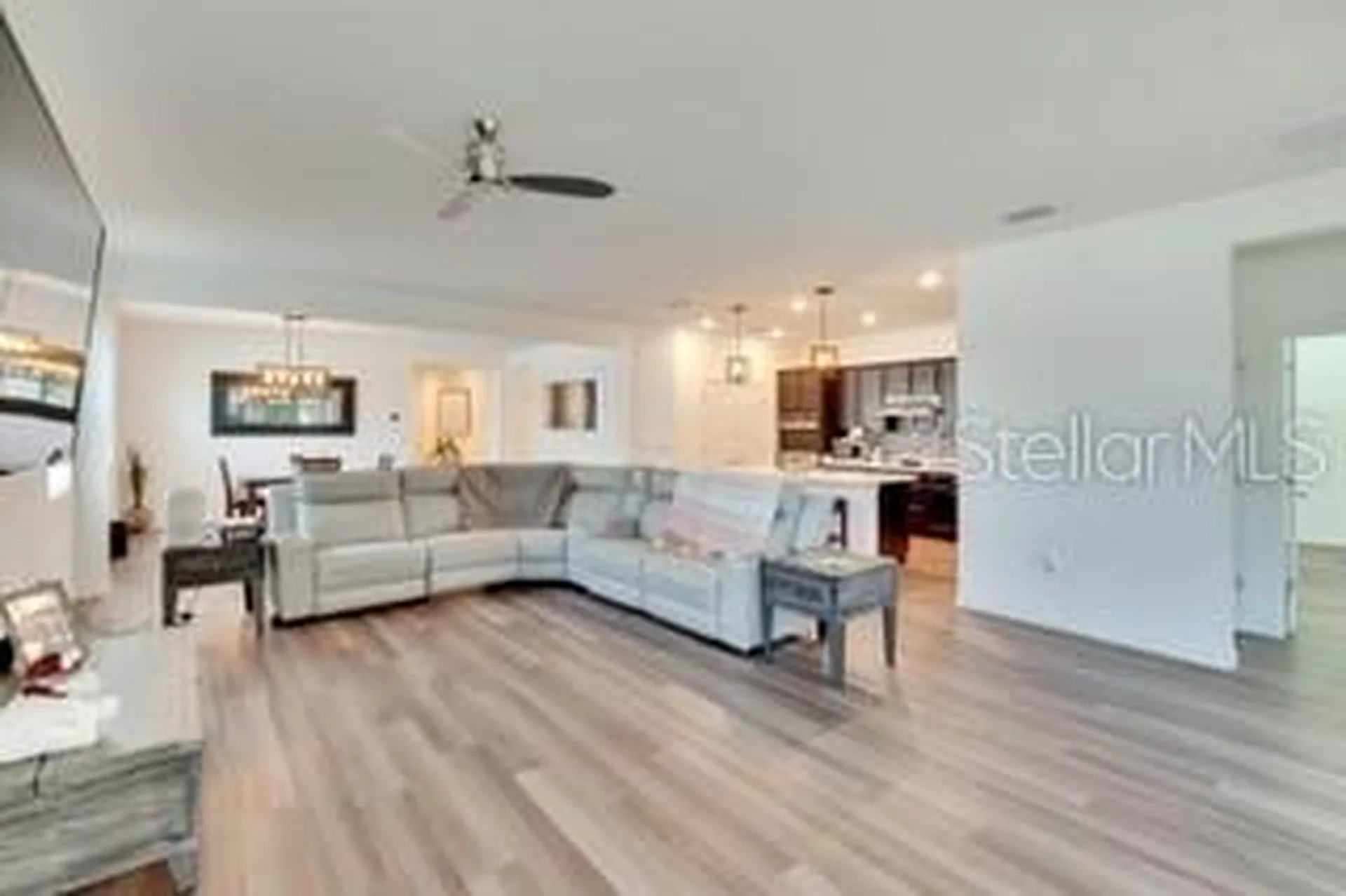 404 Darcy Bluff Place Valrico FL 33594