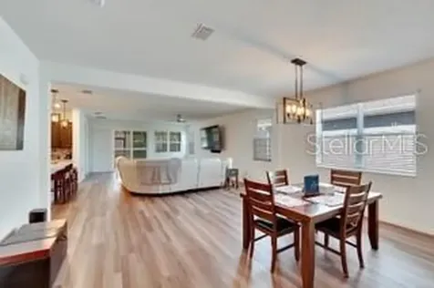 404 Darcy Bluff Place Valrico FL 33594