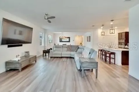404 Darcy Bluff Place Valrico FL 33594