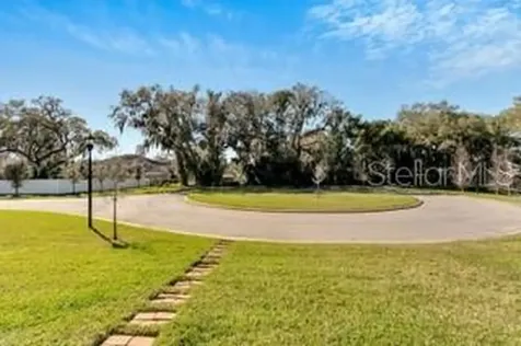 404 Darcy Bluff Place Valrico FL 33594