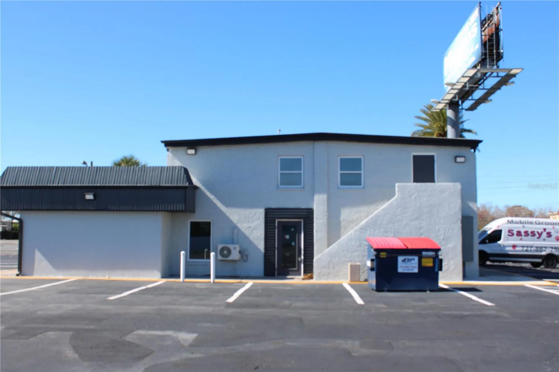 1516-1518 Us Highway 19 Holiday FL 34691